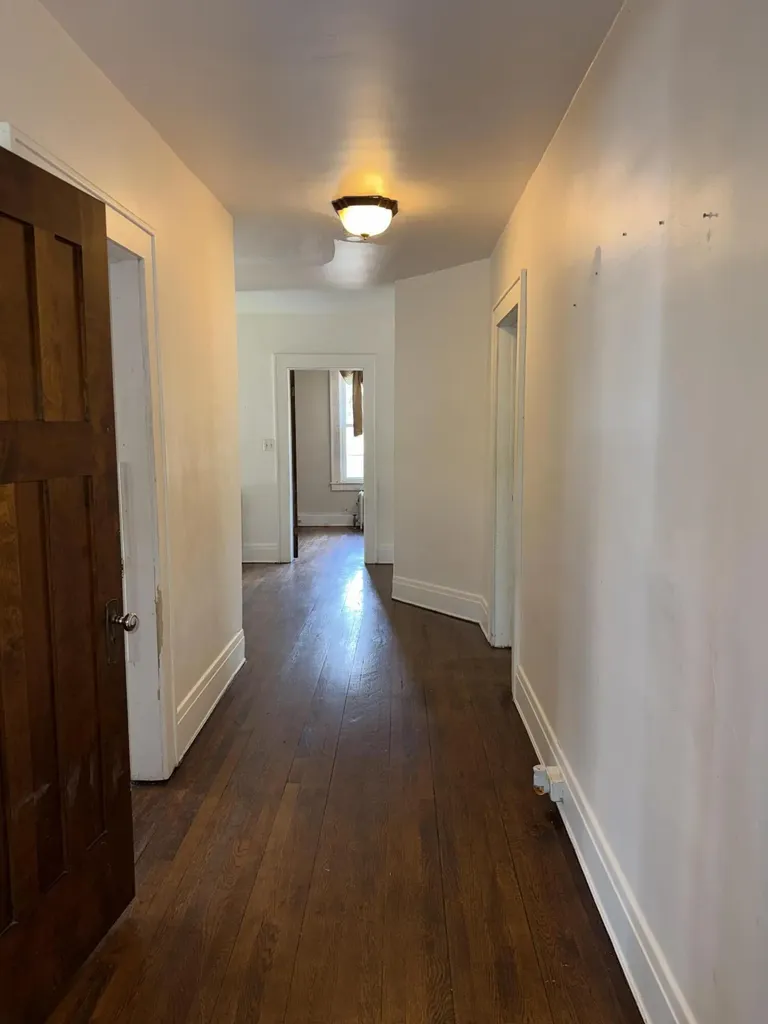 1607 6th Street Muskegon City MI 49441