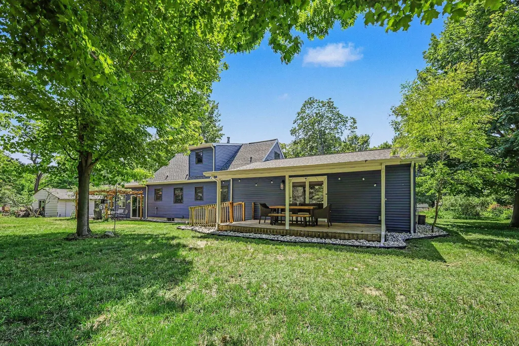 7741 Old Channel Trail Montague City MI 49437