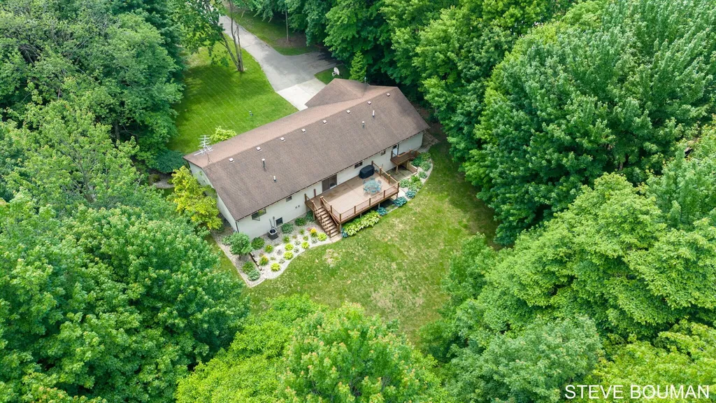 5915 141st Avenue Fillmore Township MI 49423