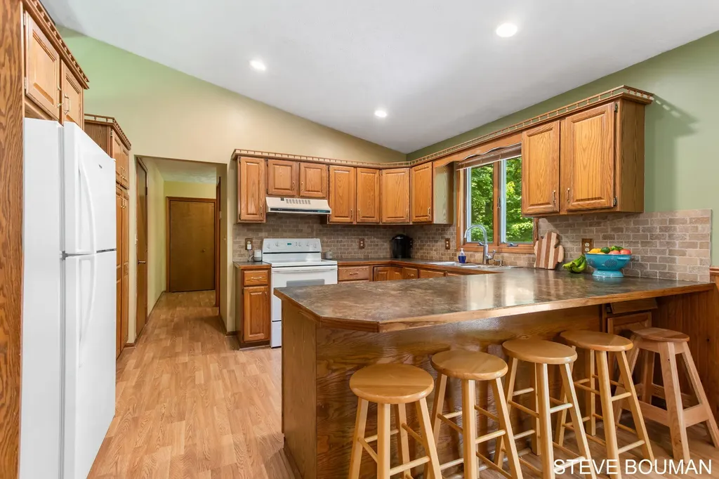 5915 141st Avenue Fillmore Township MI 49423