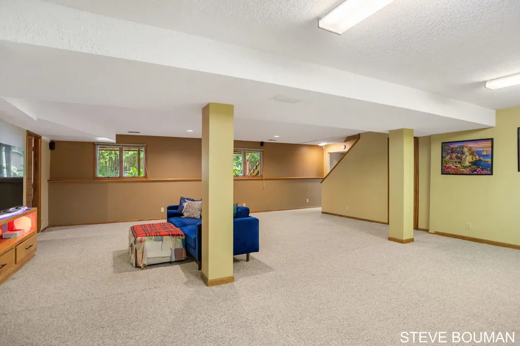 5915 141st Avenue Fillmore Township MI 49423