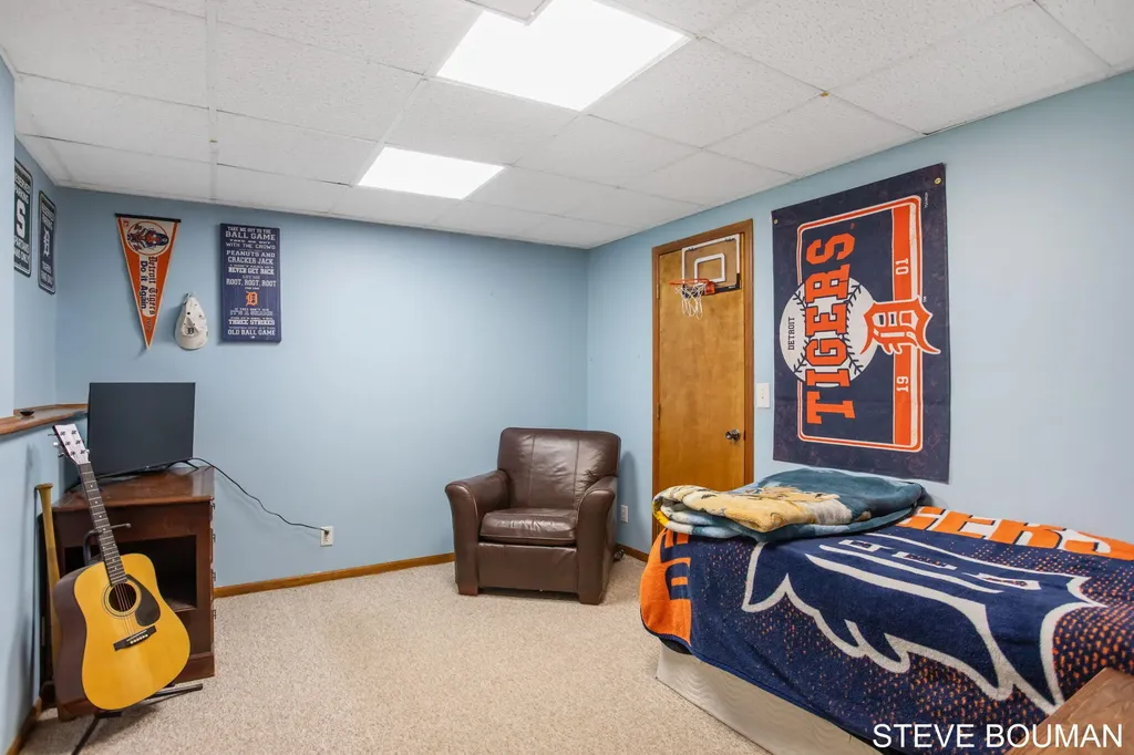 5915 141st Avenue Fillmore Township MI 49423