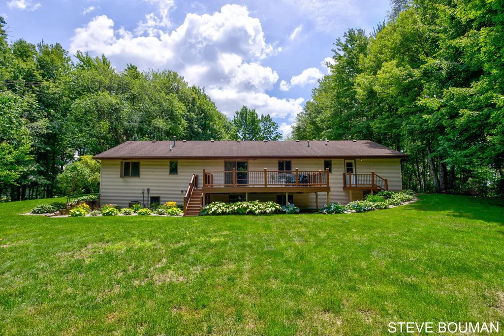 5915 141st Avenue Fillmore Township MI 49423