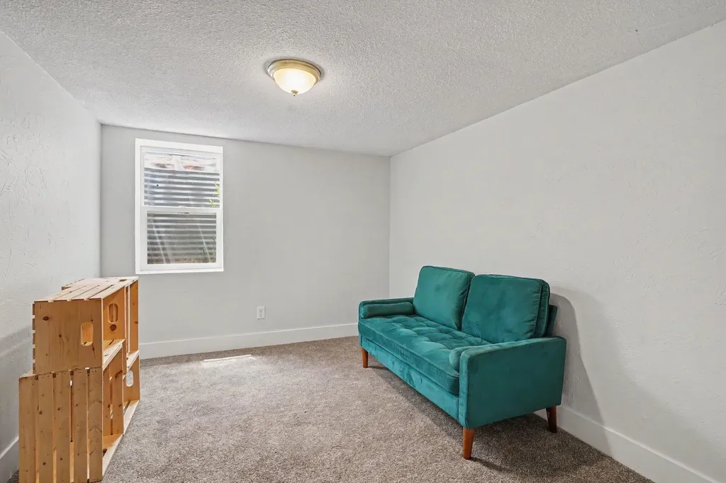 2226 Blodgett Street Muskegon City MI 49441