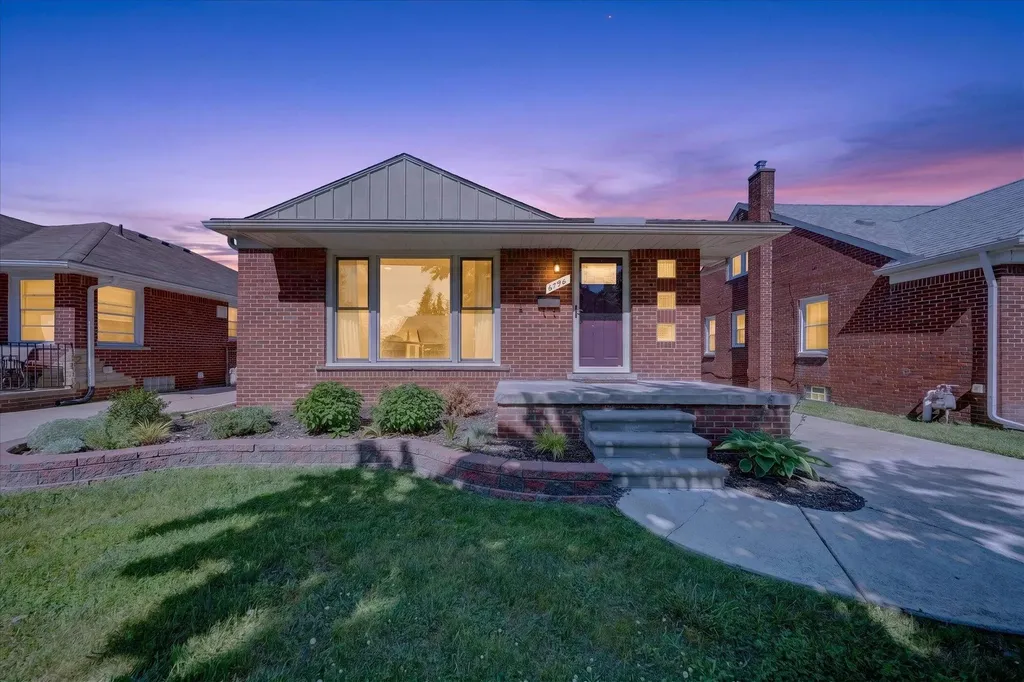 6796 Norwood Avenue Allen Park City MI 48101
