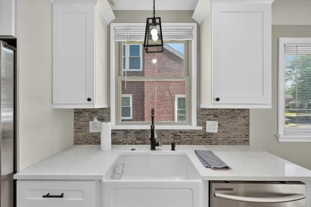 6796 Norwood Avenue Allen Park City MI 48101