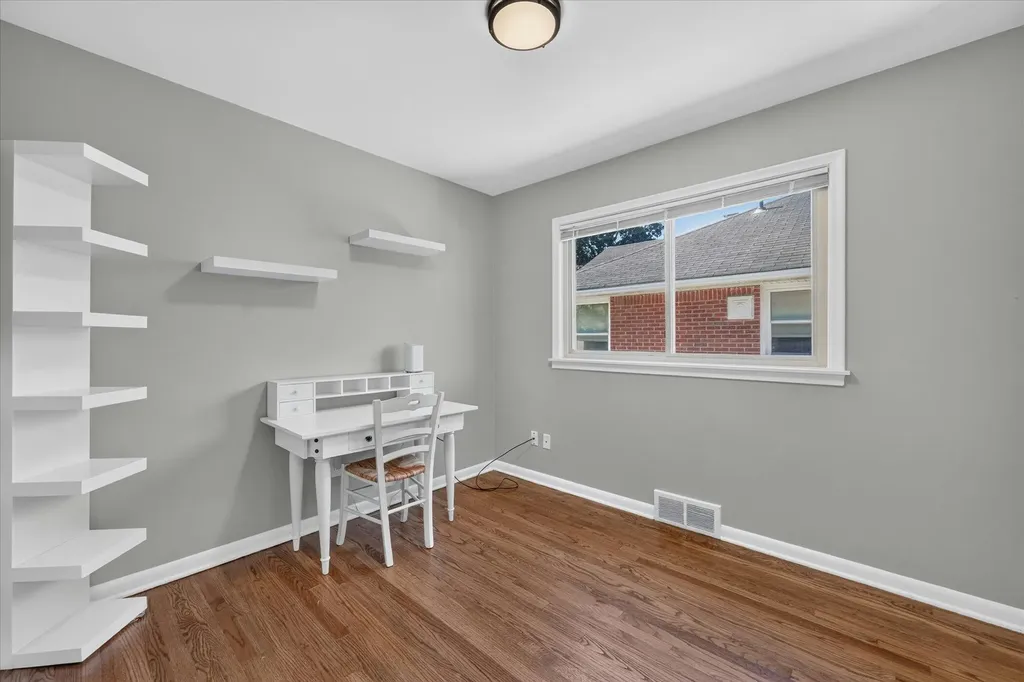 6796 Norwood Avenue Allen Park City MI 48101