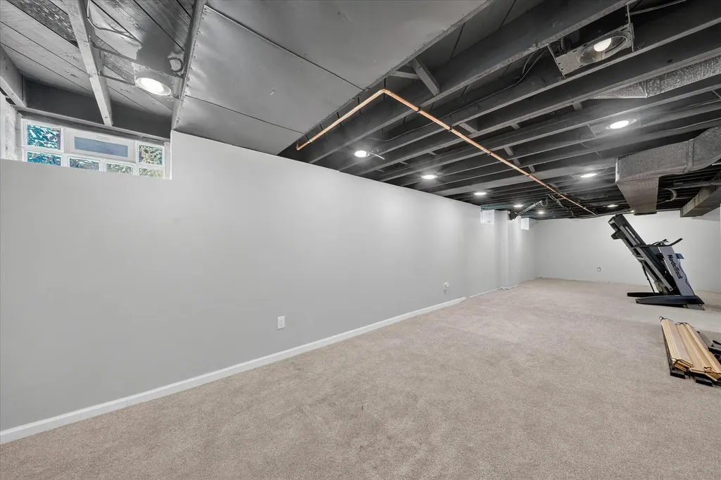 6796 Norwood Avenue Allen Park City MI 48101