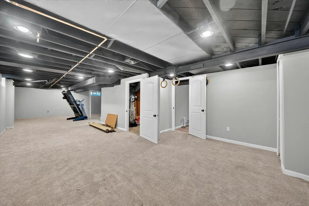 6796 Norwood Avenue Allen Park City MI 48101