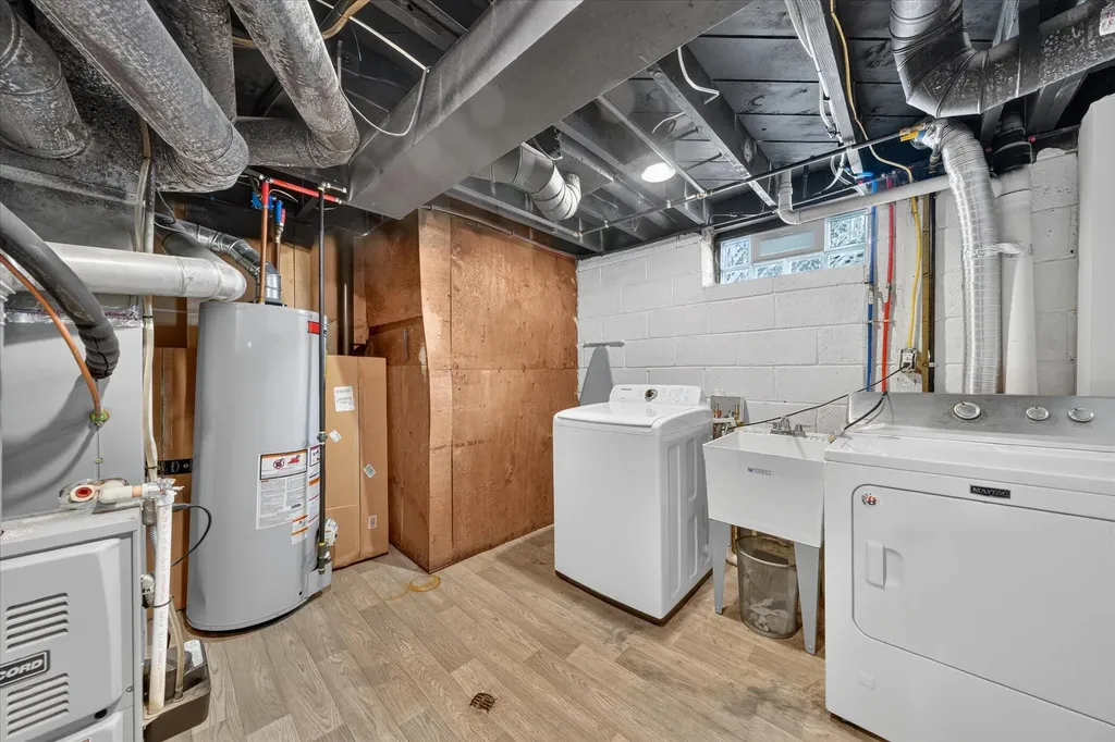 6796 Norwood Avenue Allen Park City MI 48101