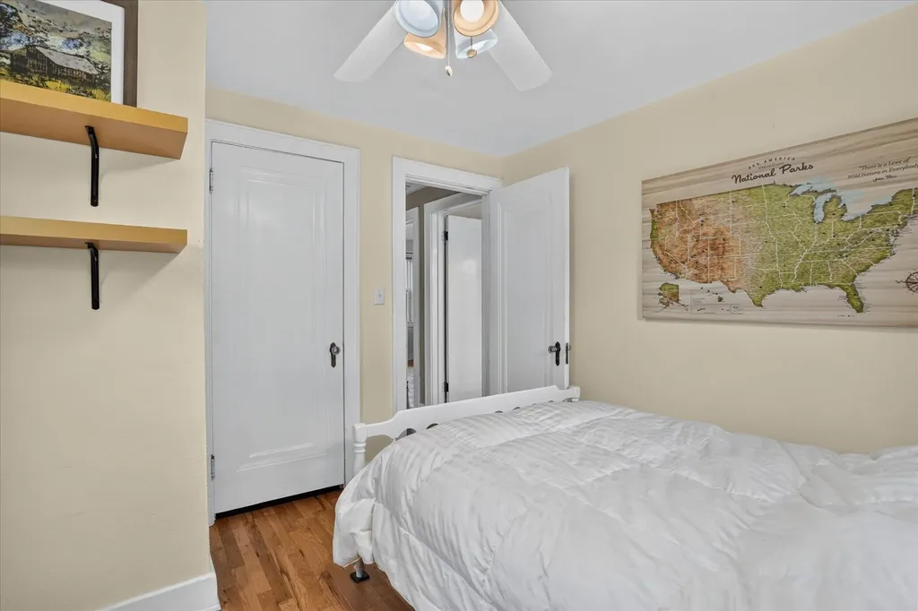 814 N Fairview Avenue Lansing City MI 48912