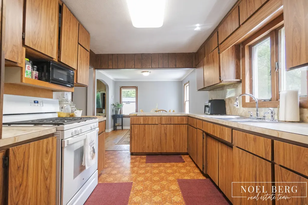 1965 Woodward Street Muskegon Charter Township MI 49442