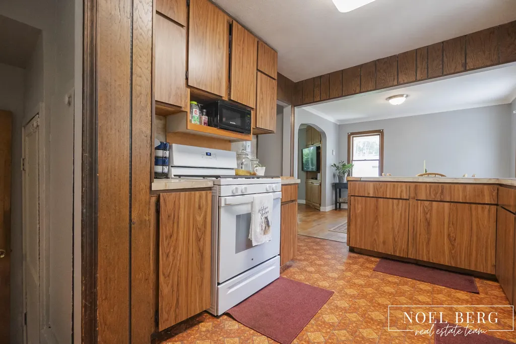 1965 Woodward Street Muskegon Charter Township MI 49442