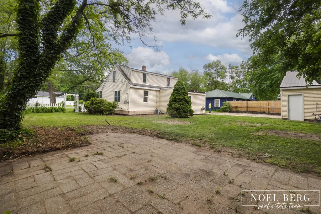 1965 Woodward Street Muskegon Charter Township MI 49442