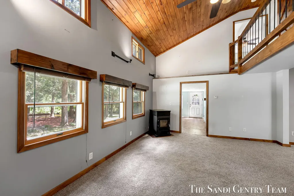 1360 E Bigelow Creek Trail Brooks Township MI 49337