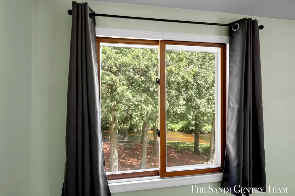 1360 E Bigelow Creek Trail Brooks Township MI 49337