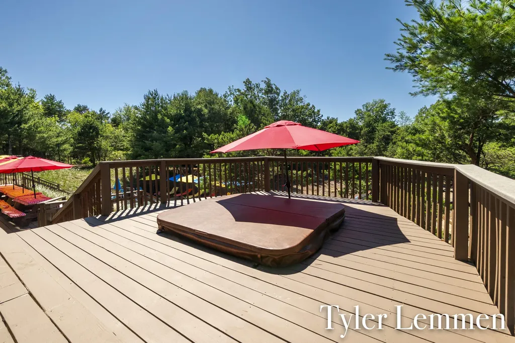 5111 Ruby Ridge Port Sheldon Township MI 49424
