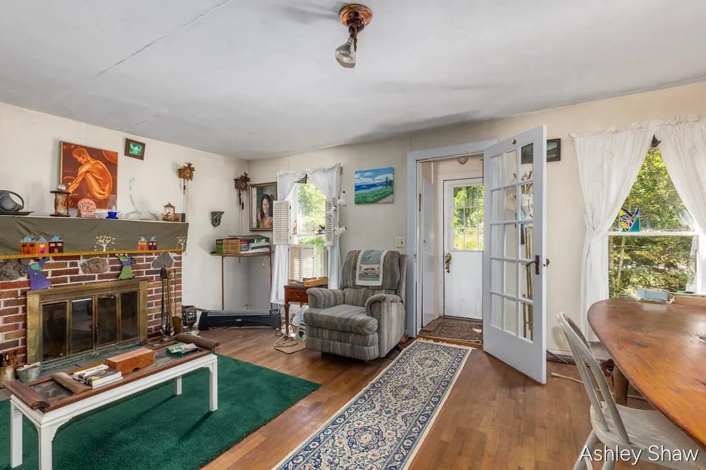 7101 114th Avenue Ganges Township MI 49408