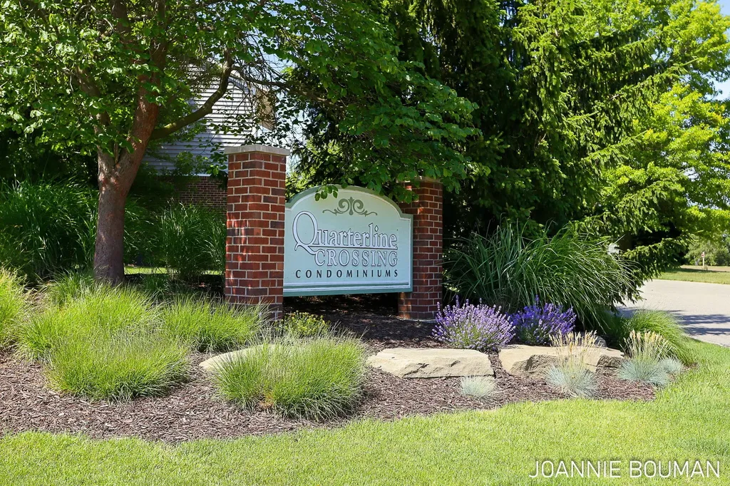 1389 Quarterline Commons Holland City MI 49423