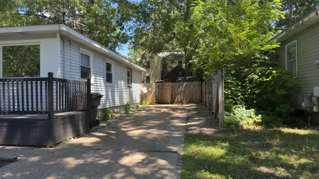 3902 Oriole Avenue SW Wyoming City MI 49509