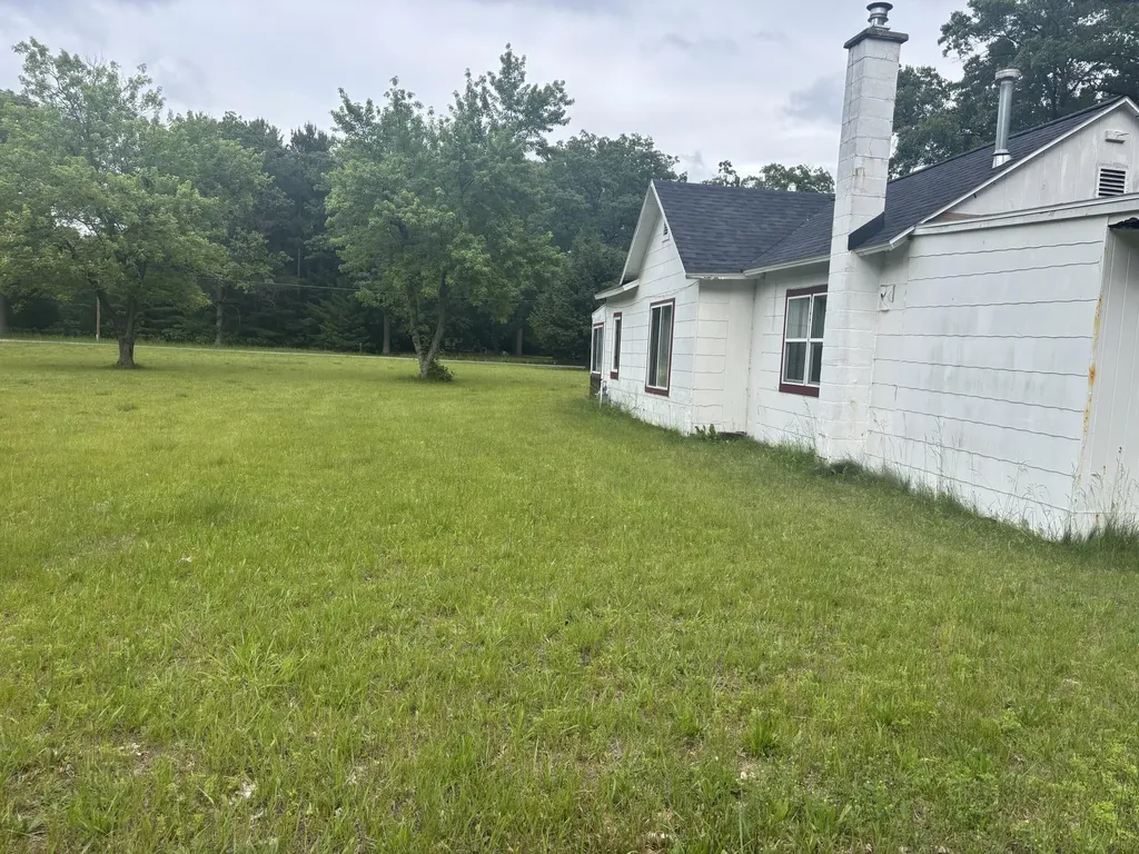 1473 Chatterson Road Egelston Township MI 49442