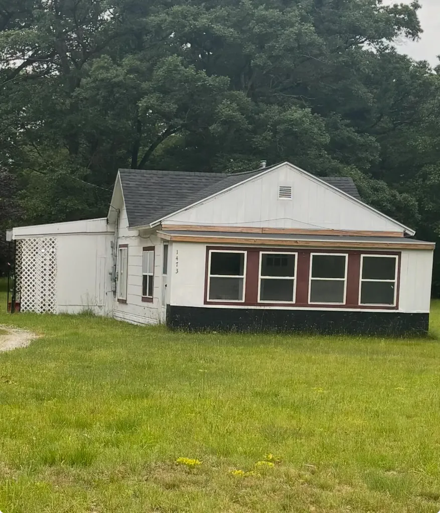 1473 Chatterson Road Egelston Township MI 49442