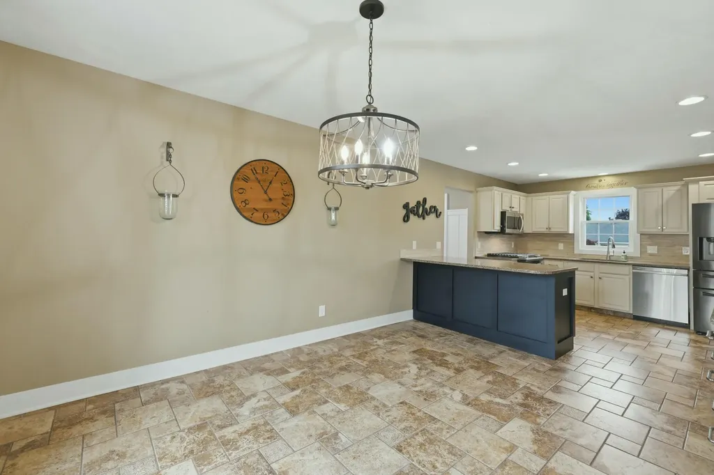 2485 Willow Ridge Drive Georgetown Charter Township MI 49428