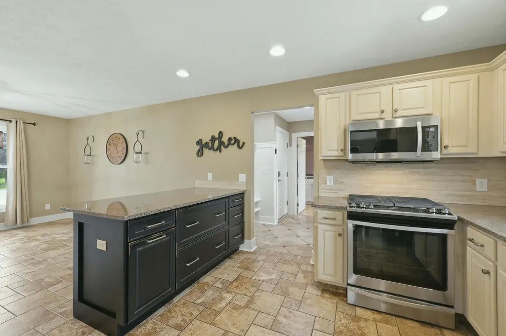 2485 Willow Ridge Drive Georgetown Charter Township MI 49428