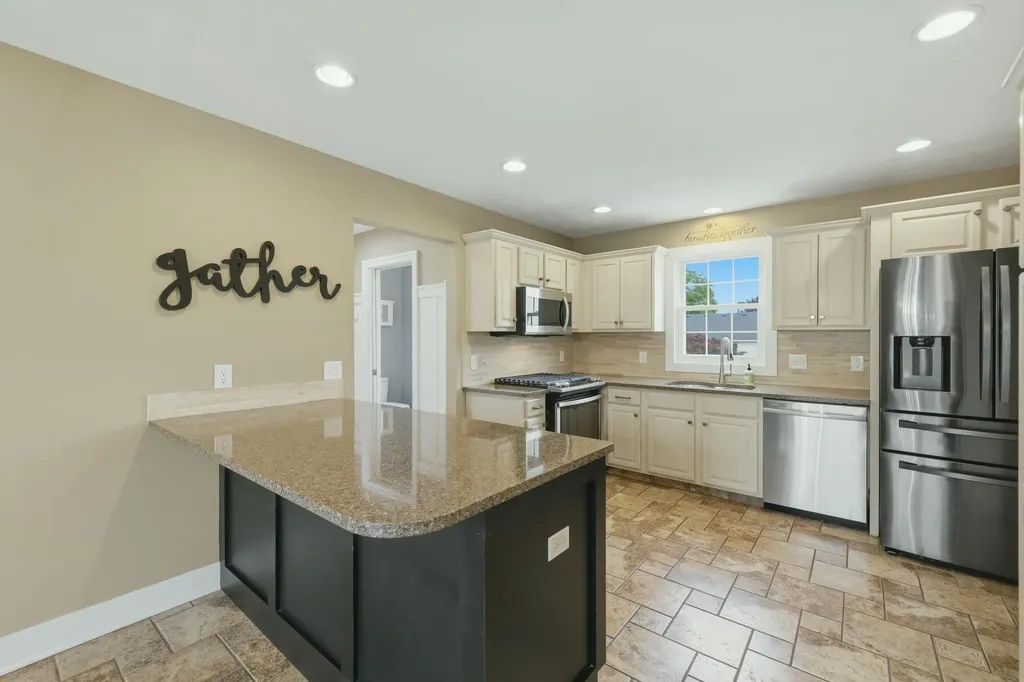 2485 Willow Ridge Drive Georgetown Charter Township MI 49428