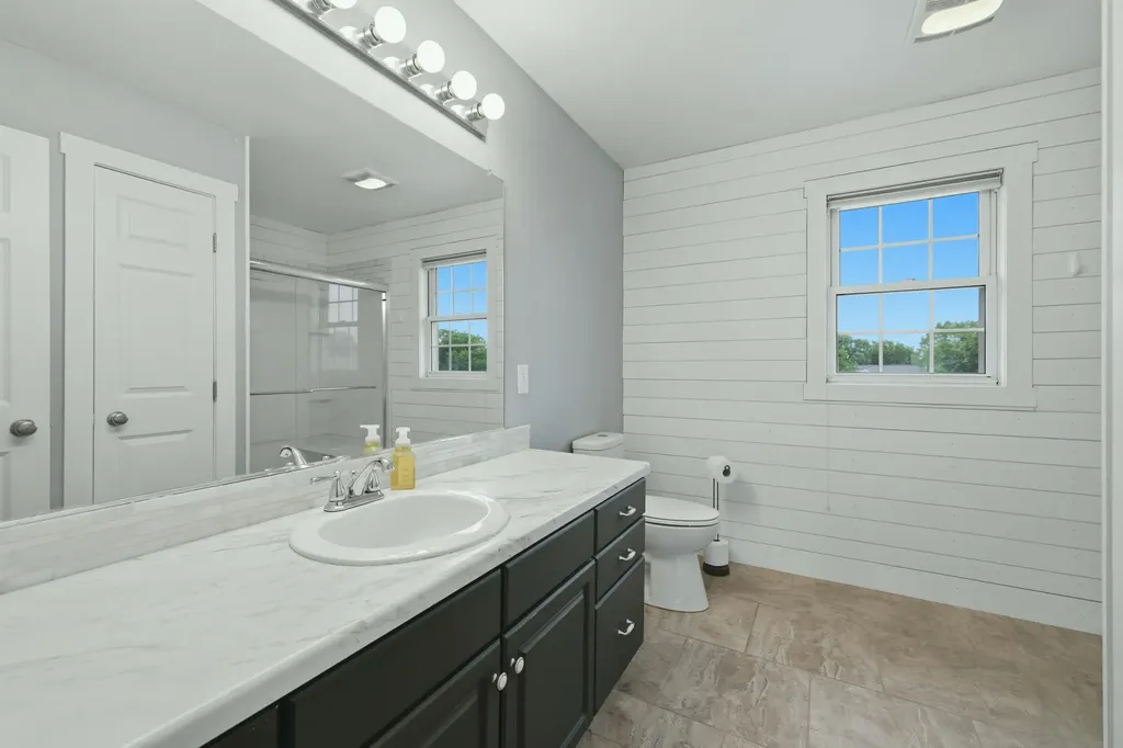 2485 Willow Ridge Drive Georgetown Charter Township MI 49428