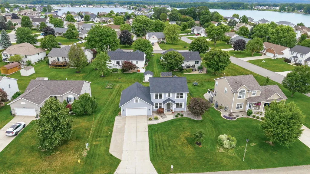 2485 Willow Ridge Drive Georgetown Charter Township MI 49428