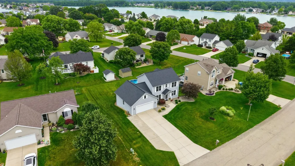 2485 Willow Ridge Drive Georgetown Charter Township MI 49428