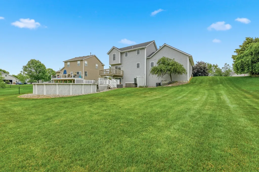 2485 Willow Ridge Drive Georgetown Charter Township MI 49428