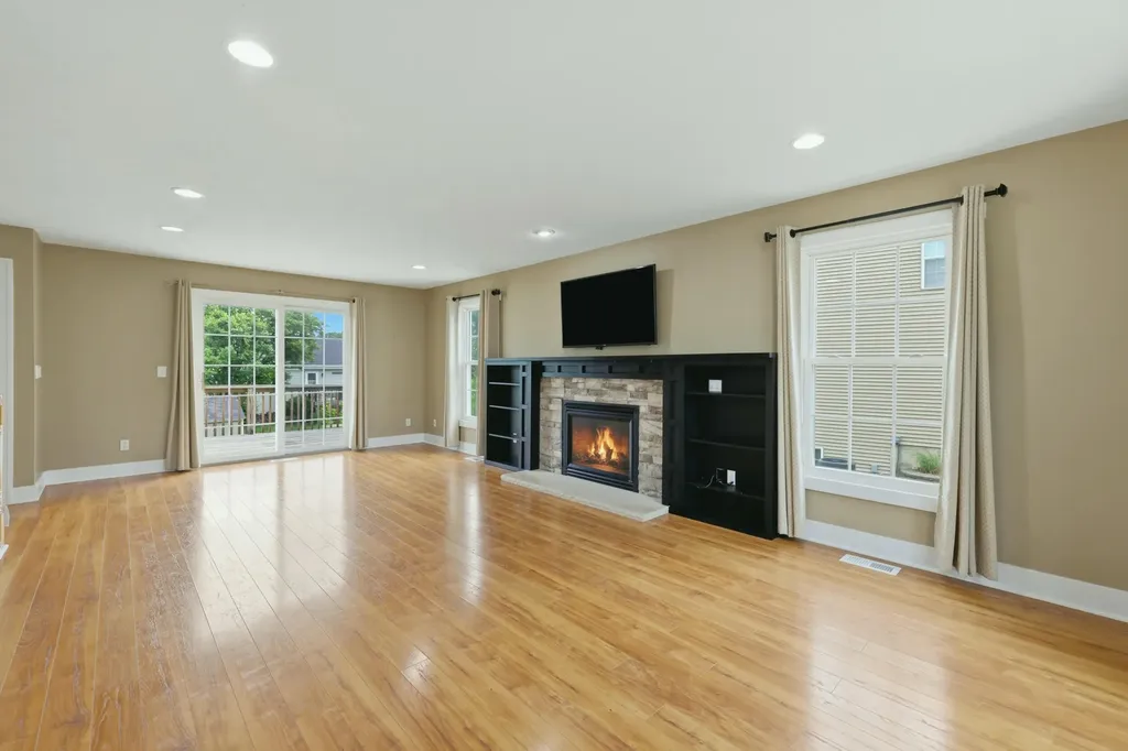 2485 Willow Ridge Drive Georgetown Charter Township MI 49428