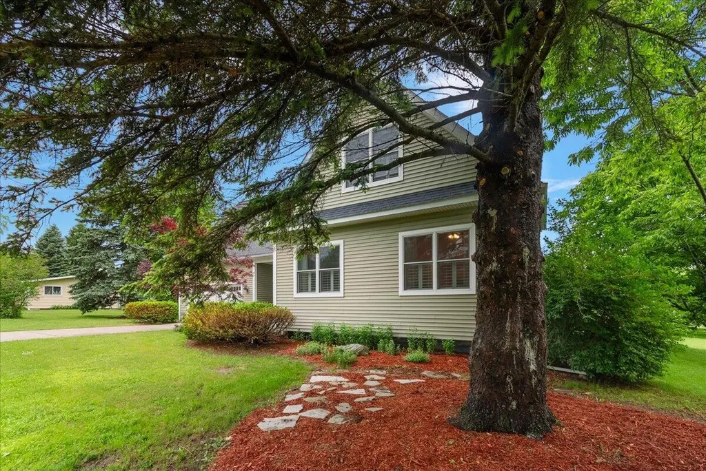 3162 Greenfield Drive Resort Township MI 49770