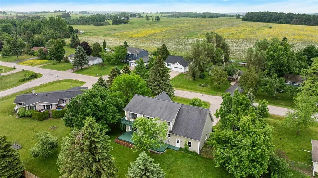 3162 Greenfield Drive Resort Township MI 49770