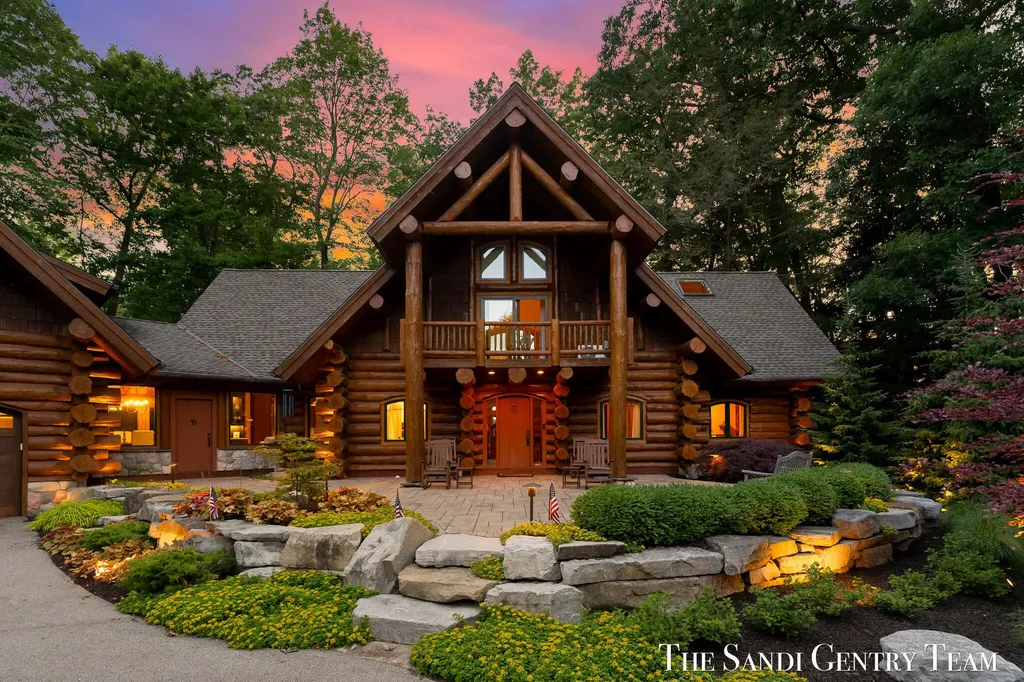 18131 N Fruitport Road Spring Lake Township MI 49456