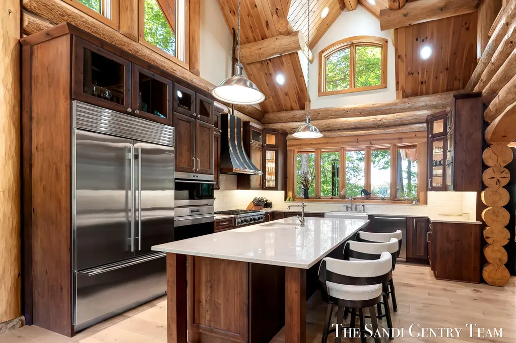 18131 N Fruitport Road Spring Lake Township MI 49456