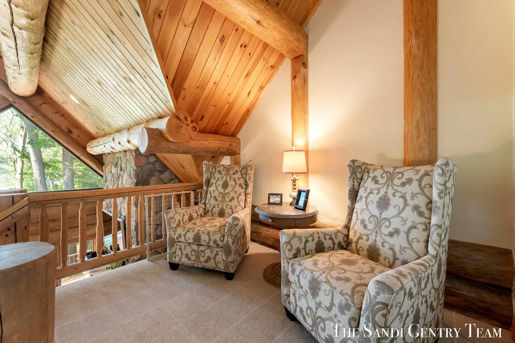 18131 N Fruitport Road Spring Lake Township MI 49456