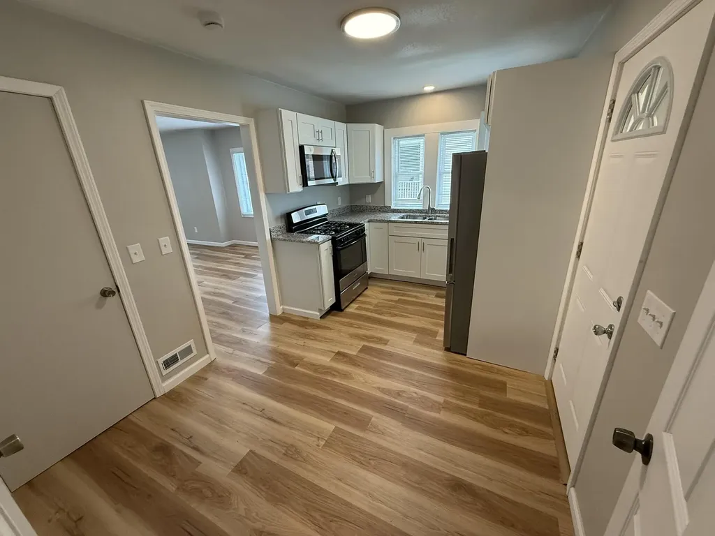 612 Ada Avenue Muskegon City MI 49442