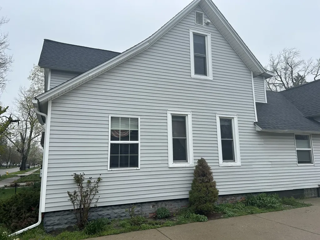 45 E 18th Street Holland City MI 49423