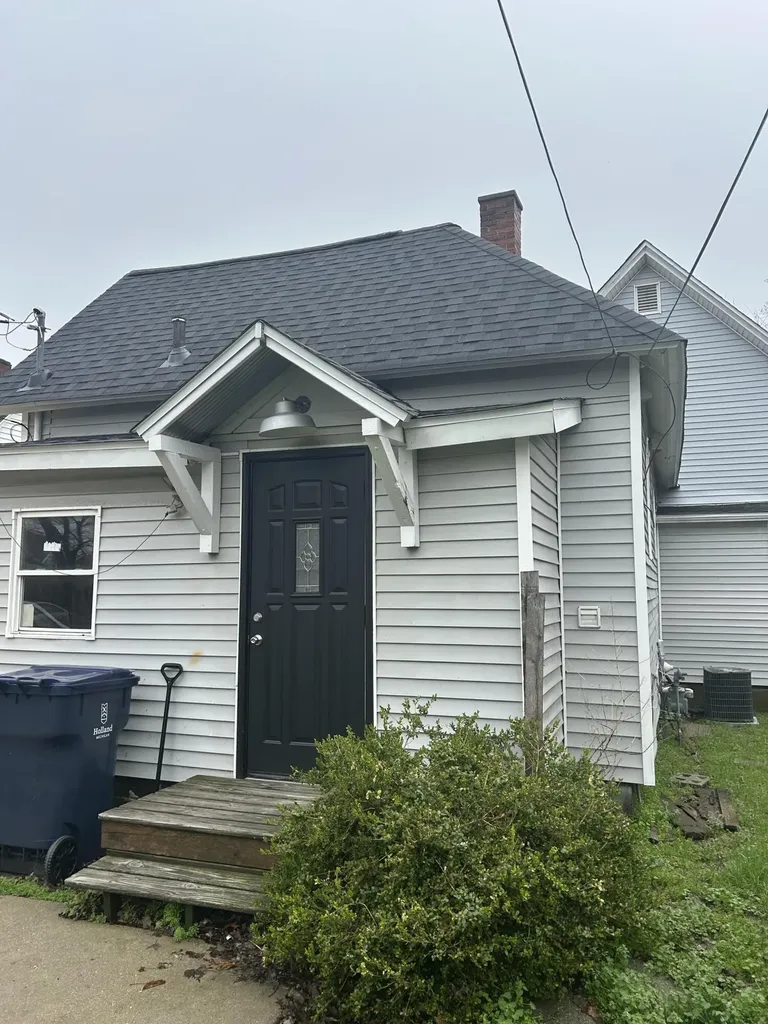 45 E 18th Street Holland City MI 49423