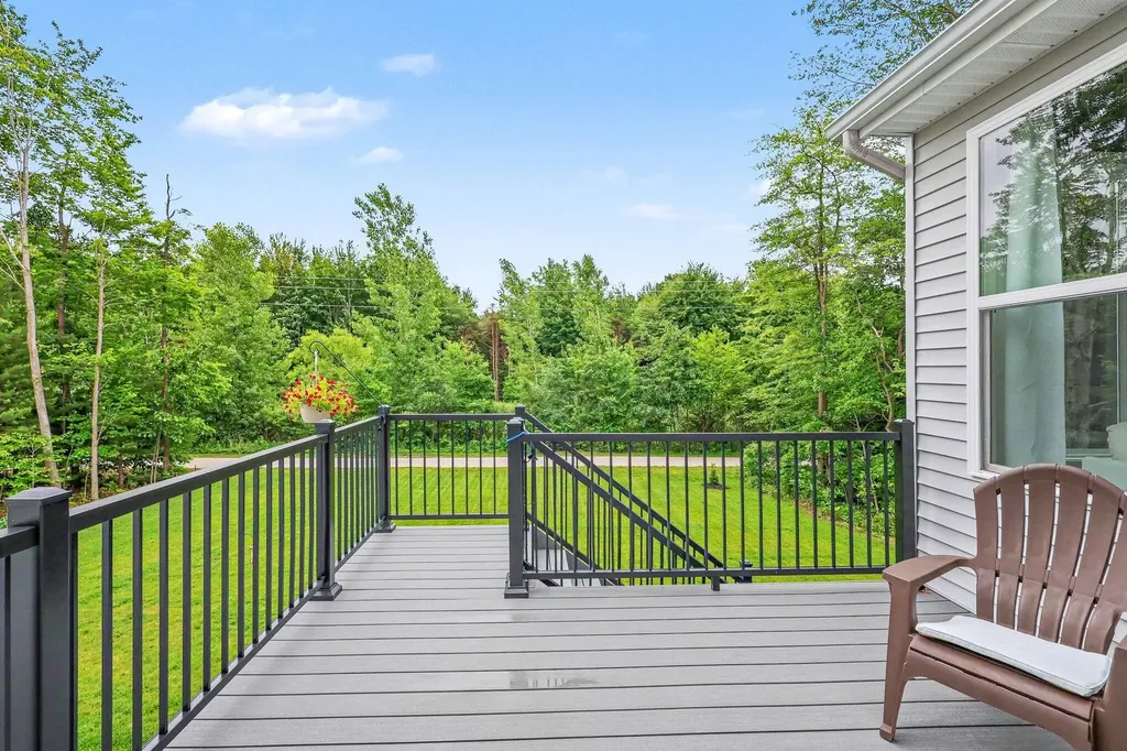 13652 Whitfield Drive Crockery Township MI 49448