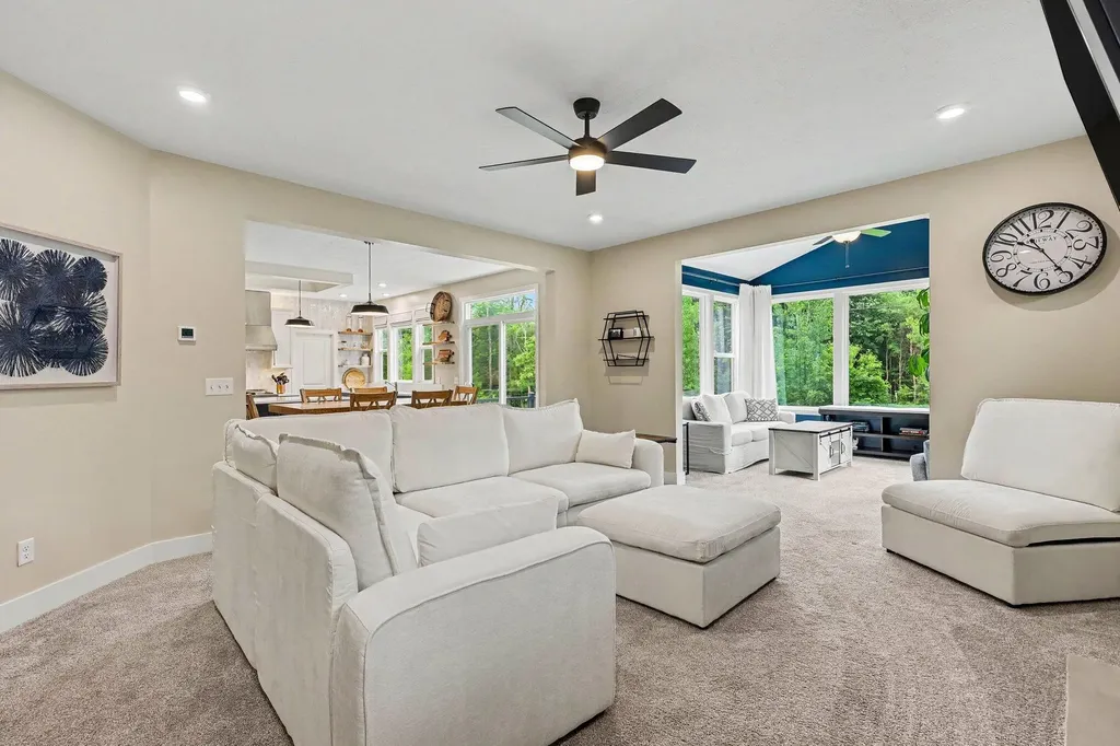13652 Whitfield Drive Crockery Township MI 49448
