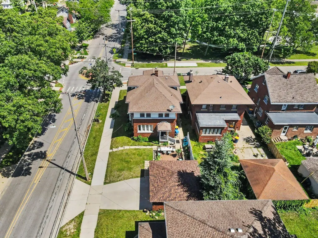 1202 Alexander Street SE Grand Rapids City MI 49506