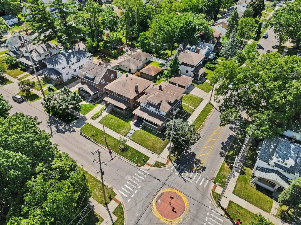 1202 Alexander Street SE Grand Rapids City MI 49506