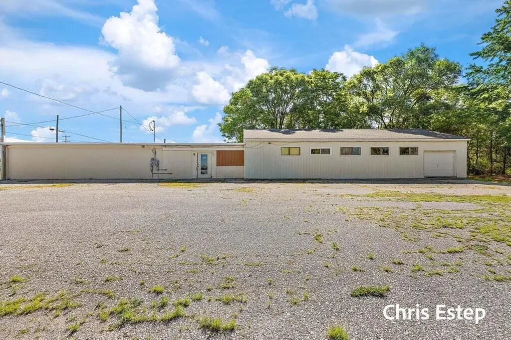 4319 E Apple Avenue Egelston Township MI 49442