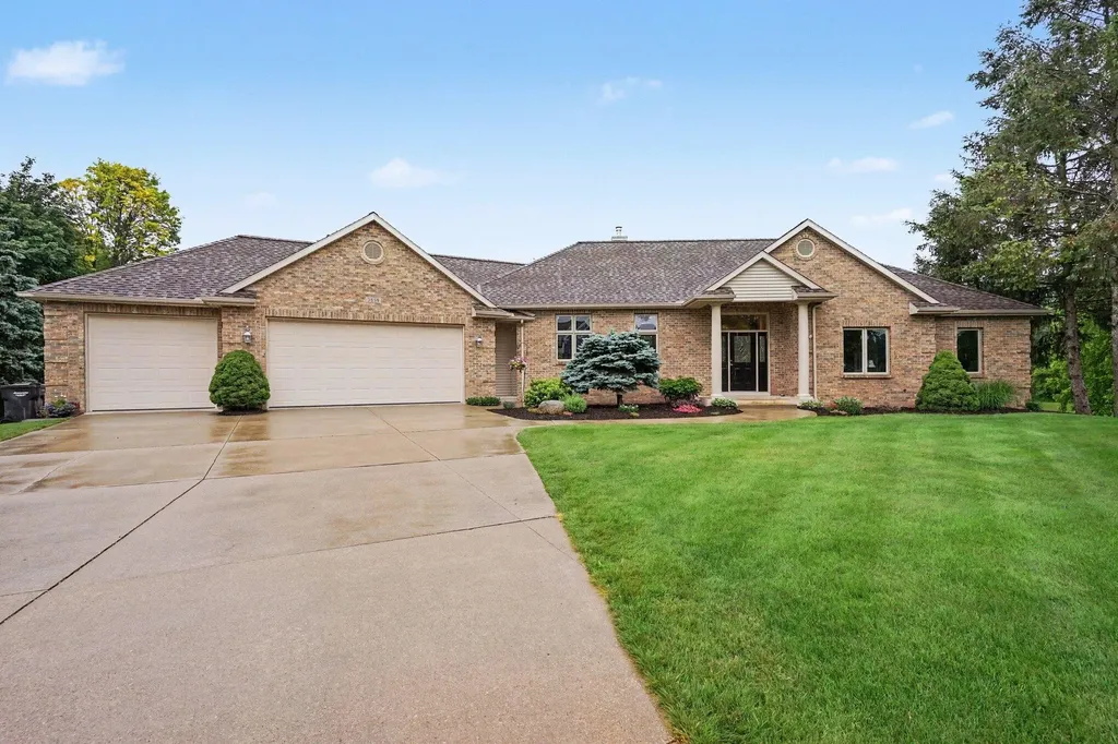 3559 Elk Court Holland Charter Township MI 49464
