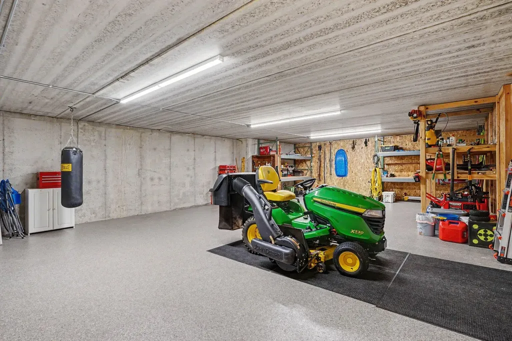 3559 Elk Court Holland Charter Township MI 49464