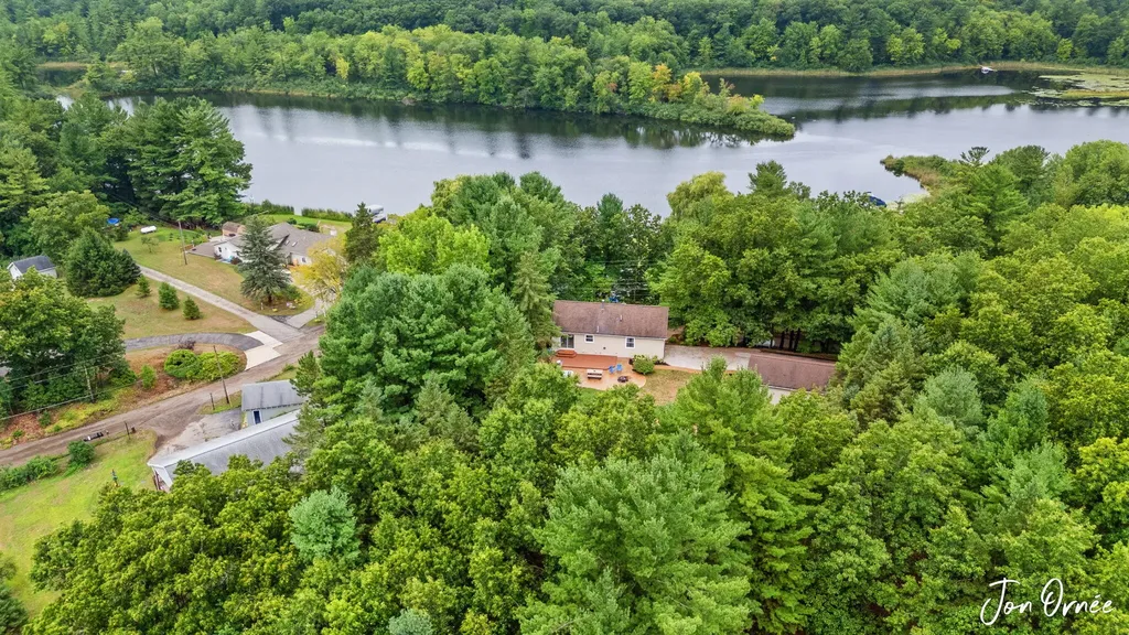 10808 Simpson W Oakfield Township MI 48838